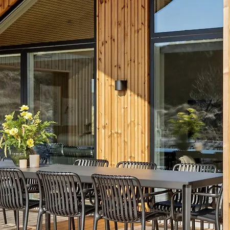 בית נופש 5 Star In Henne האנה סטרנד