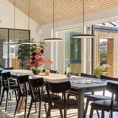 5 Star In Henne האנה סטרנד