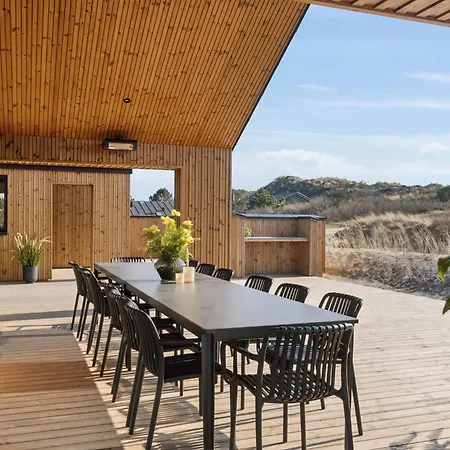 בית נופש 5 Star In Henne האנה סטרנד