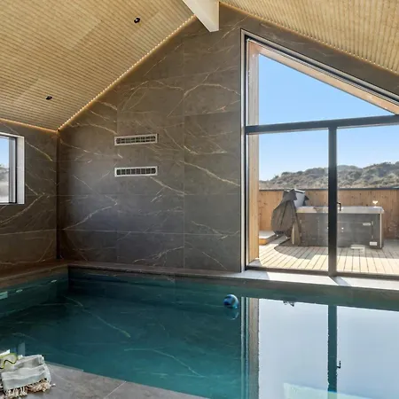 5 Star In Henne האנה סטרנד